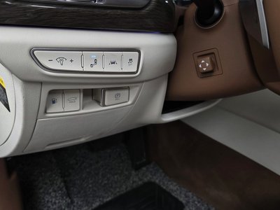 صورة مصغرة 32 لـ 2021 Genesis G90