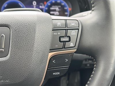 TOYOTA CROWN SPORT - 8