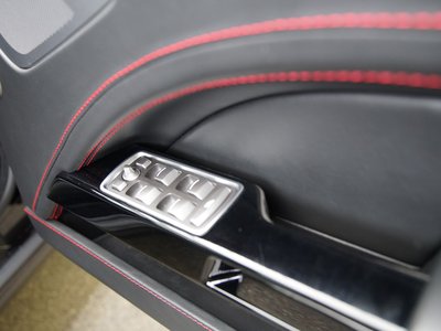 2013 Aston Martin RAPIDE 缩略图 33