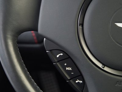 2013 Aston Martin RAPIDE 缩略图 16