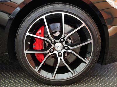 2013 Aston Martin RAPIDE 缩略图 57