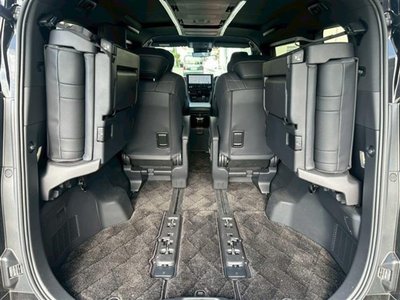 2025 Toyota VELLFIRE 缩略图 35