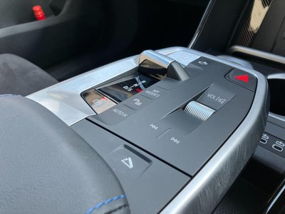 2025 BMW X1 thumbnail 40