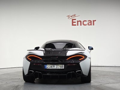 MCLAREN 570S - 4