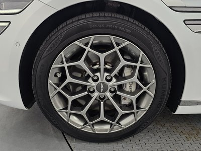 GENESIS G80 (RG3) - 6