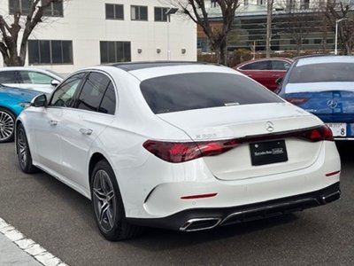 MERCEDES-BENZ E-CLASS - 5