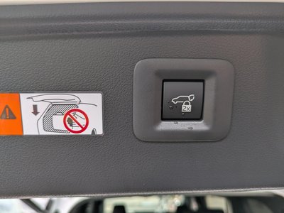 2023 Toyota ALPHARD — миниатюра 29