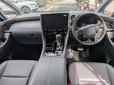 2023 Toyota ALPHARD — миниатюра 12