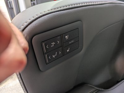 2023 Toyota ALPHARD — миниатюра 24