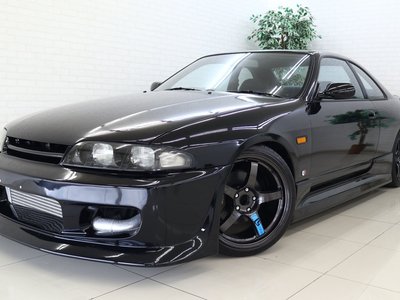 NISSAN SKYLINE COUPE