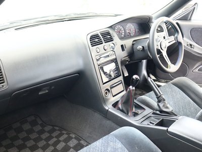 NISSAN SKYLINE COUPE - 8