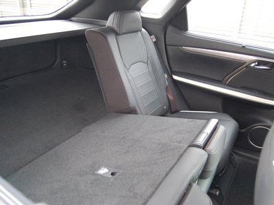 صورة مصغرة 34 لـ 2021 Lexus RX