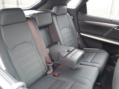 صورة مصغرة 32 لـ 2021 Lexus RX