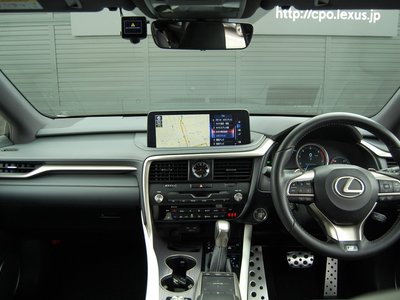 صورة مصغرة 20 لـ 2021 Lexus RX