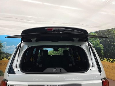 2025 Toyota LAND CRUISER 250 — миниатюра 38