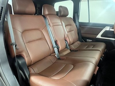 صورة مصغرة 30 لـ 2015 Toyota LAND CRUISER 200