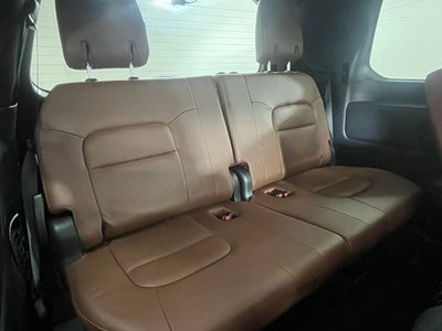 صورة مصغرة 31 لـ 2015 Toyota LAND CRUISER 200