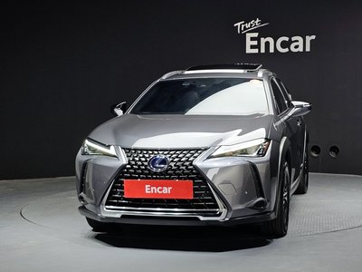 LEXUS UX - 2