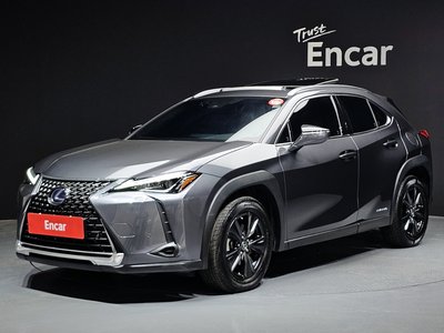 LEXUS UX - 1