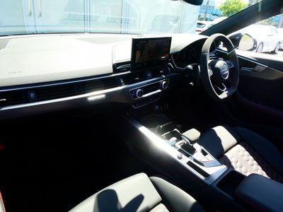 2023 AUDI RS4 AVANT thumbnail 15