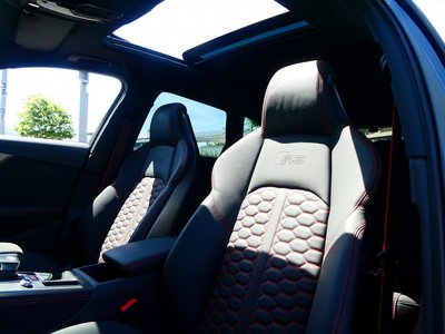 2023 AUDI RS4 AVANT thumbnail 12