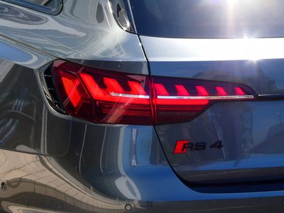2023 AUDI RS4 AVANT thumbnail 61