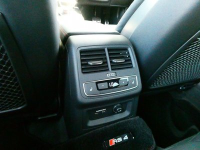2023 AUDI RS4 AVANT thumbnail 17