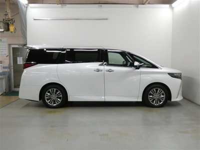 TOYOTA ALPHARD - 4