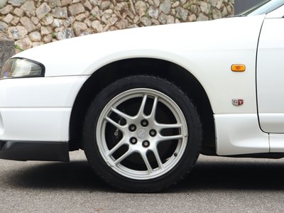 1997 Nissan SKYLINE GT-R — миниатюра 24