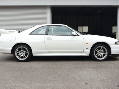 1997 Nissan SKYLINE GT-R — миниатюра 2