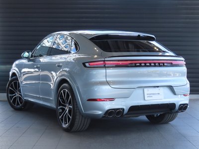 صورة 3 لـ 2024 Porsche CAYENNE