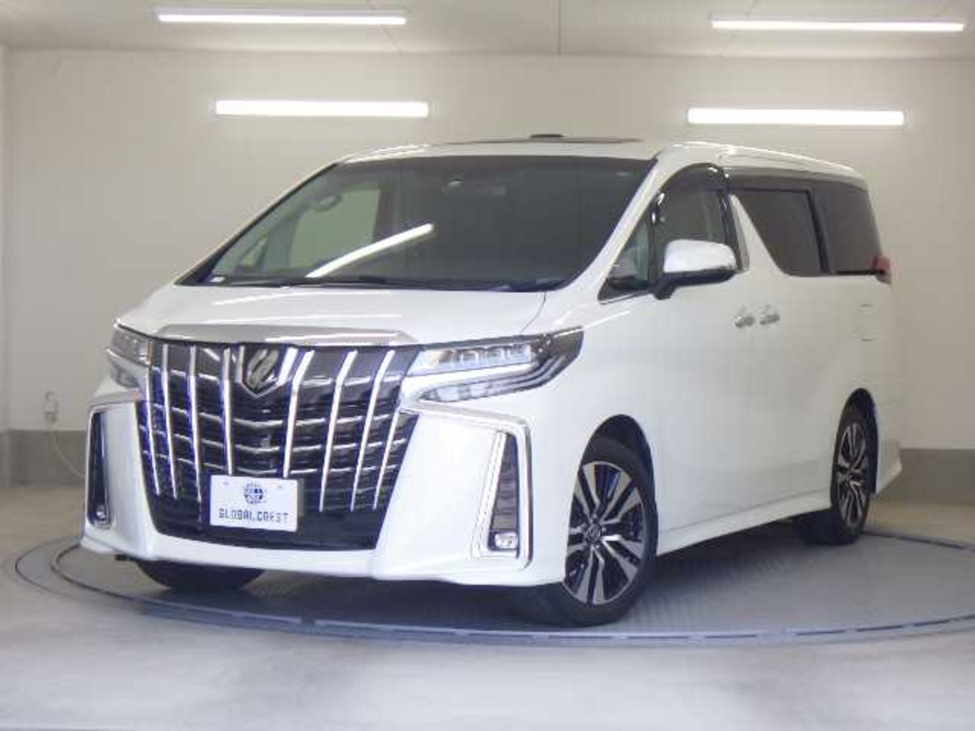 TOYOTA ALPHARD - View 1