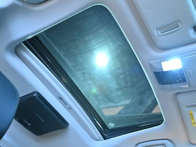 TOYOTA LAND CRUISER PRADO - 10