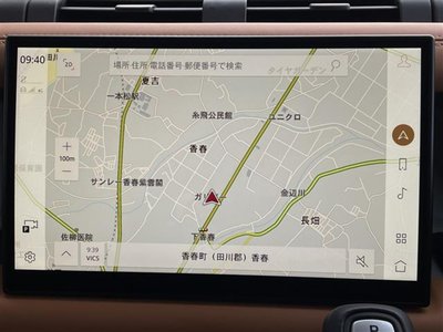 LAND ROVER DEFENDER - 4