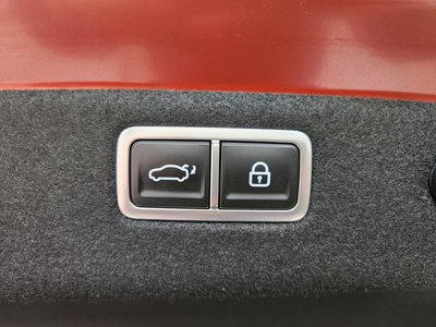 2021 Genesis THE NEW G70 — миниатюра 16