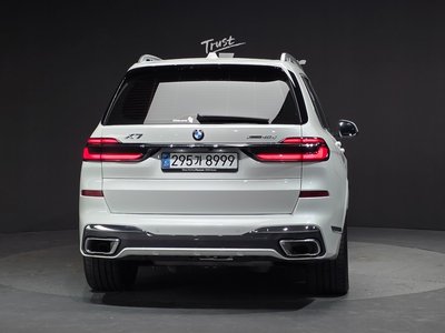 BMW X7 - 3