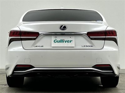 2017 Lexus LS — миниатюра 48