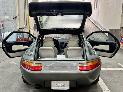 صورة مصغرة 19 لـ 1987 Porsche 928
