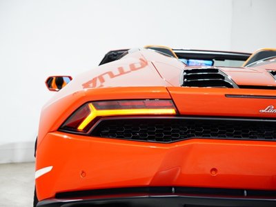 صورة 8 لـ 2016 Lamborghini HURACAN SPYDER