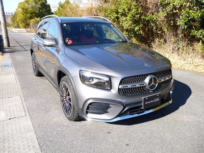 MERCEDES-BENZ GLB - 8