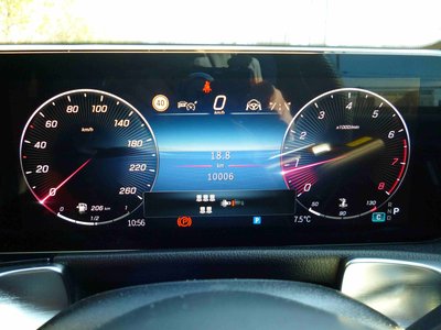 MERCEDES-BENZ GLB - 9