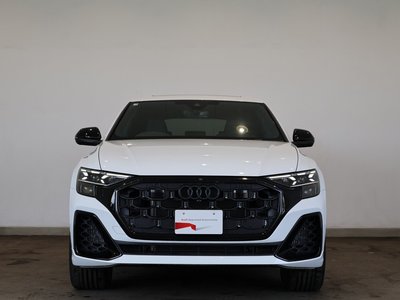2025 AUDI Q8 photo 2