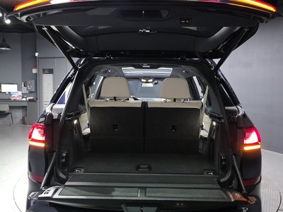 2022 BMW X7 — миниатюра 26