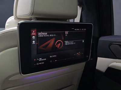 2022 BMW X7 — миниатюра 24