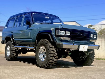 TOYOTA LAND CRUISER 60 - 7