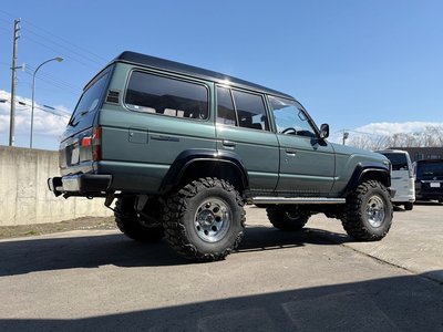 TOYOTA LAND CRUISER 60 - 9