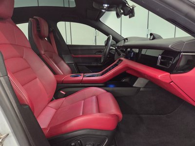 PORSCHE TAYCAN - 4