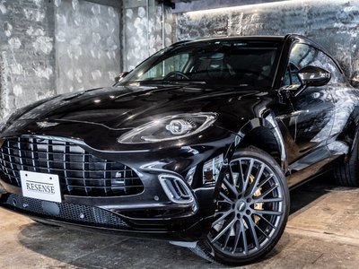 ASTON MARTIN DBX - 7