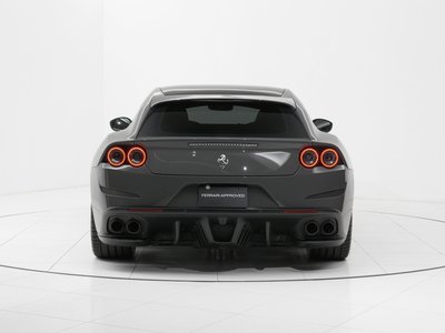 2019 Ferrari GTC4 LUSSO photo 6