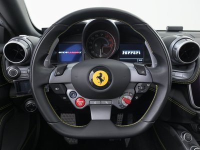2019 Ferrari GTC4 LUSSO thumbnail 21